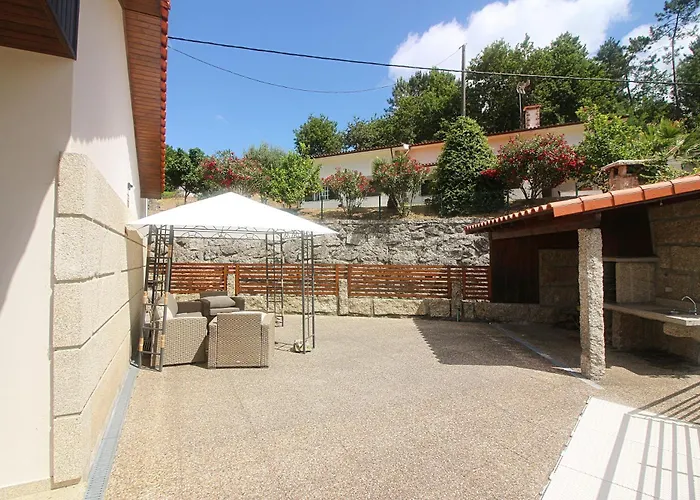 Casa vacanze Casa Oliveira E Quinteiro *